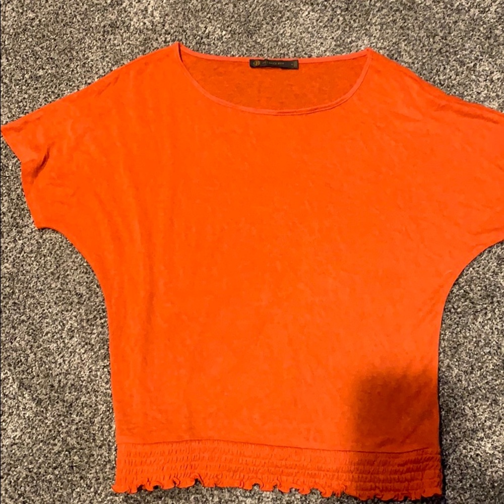 Banana Republic Outback Red cute top